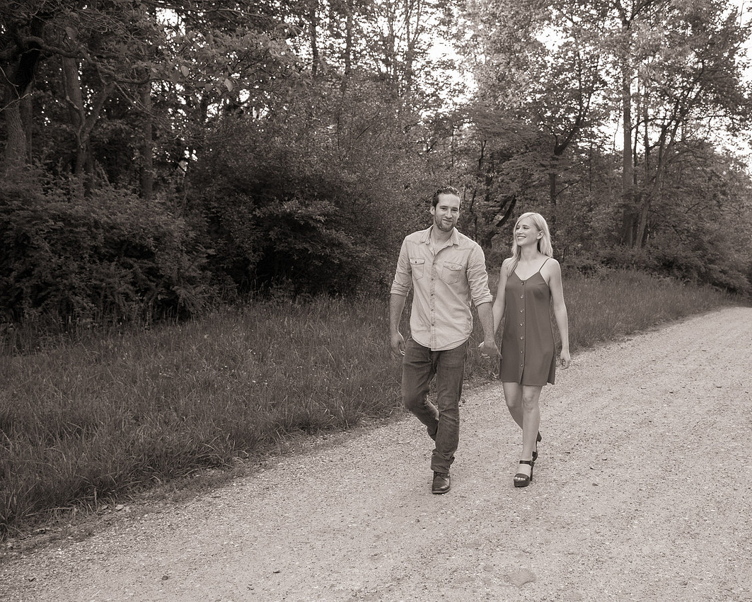 2,clinton-hunterdon-county-NJ-wedding-photographer, cute-sweet--fun-must-have-bride-groom-picture, cute-sweet--fun-must-have-engagement-picture