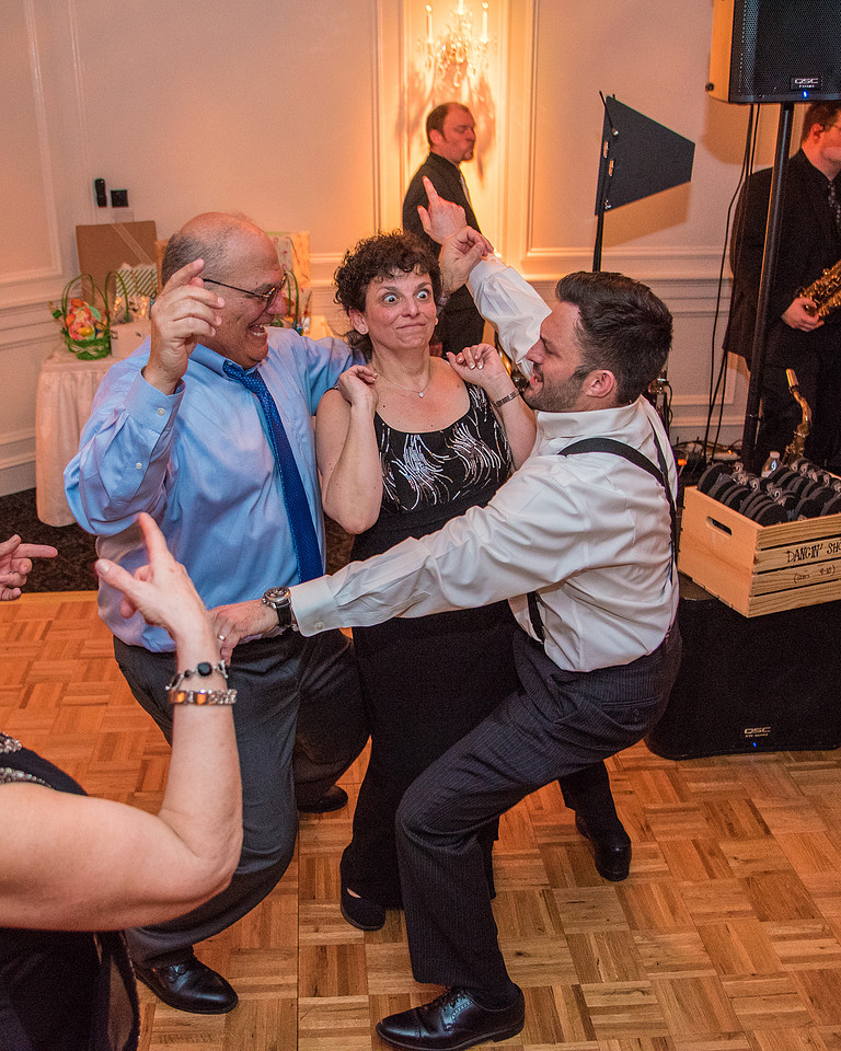 1,Basking-ridge-country-club, cherryville-photography, clinton-hunterdon-country-NJ-wedding-photographer, cross-estates, dolce, must-have-sweet-cute-romantic-wedding-pictures
