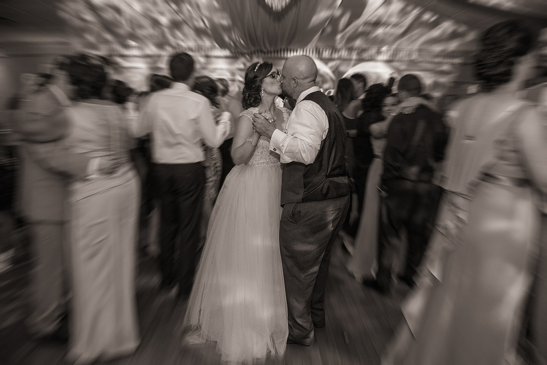 1,clinton-hunterdon-county-NJ-wedding-photographer, cute-sweet--fun-must-have-bride-groom-picture-cherryville-photography-flanders-valley-cc-rustic-barn