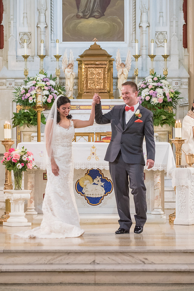 1,clinton-hunterdon-county-NJ-wedding-photographer, cute-sweet--fun-must-have-bride-groom-picture-cherryville-photography-newark-metropolitan-room