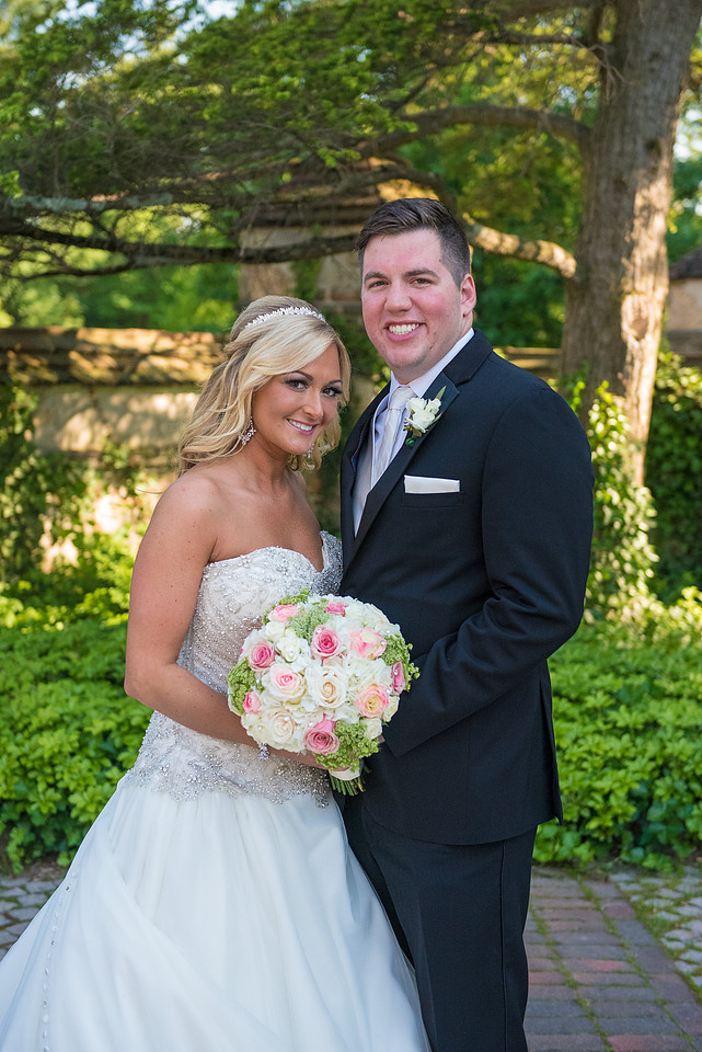 1,clinton-hunterdon-county-NJ-wedding-photographer, cute-sweet--fun-must-have-bride-groom-picture