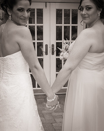 1,clinton-hunterdon-county-NJ-wedding-photographer, cute-sweet--fun-must-have-bride-groom-picture-olde-mill-inn
