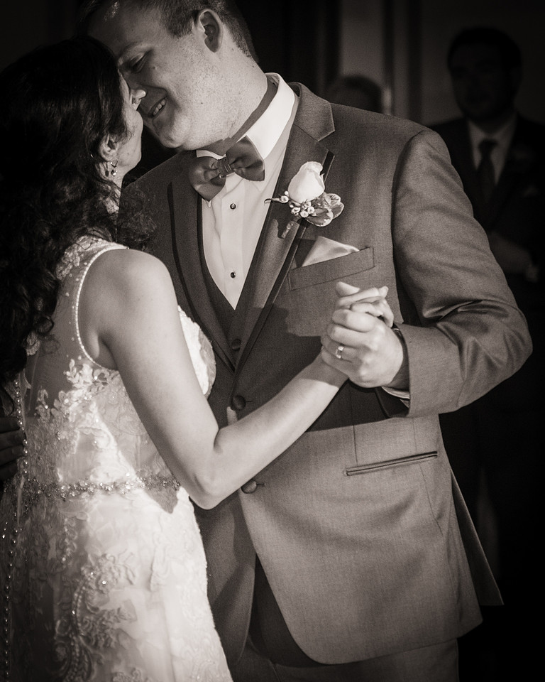 24,clinton-hunterdon-county-NJ-wedding-photographer, cute-sweet--fun-must-have-bride-groom-picture-cherryville-photography-newark-metropolitan-room