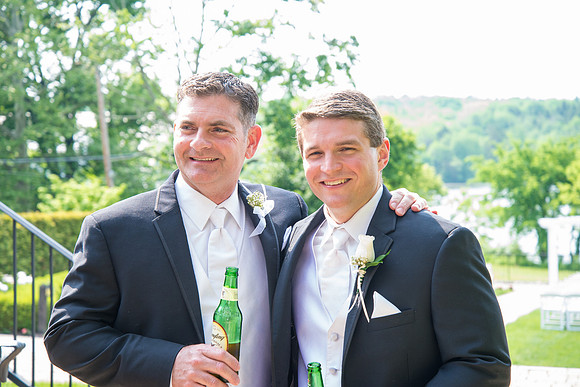 3,clinton-hunterdon-county-NJ-wedding-photographer, cute-sweet--fun-must-have-bride-groom-picture-cherryville-photography-lakehouse-inn