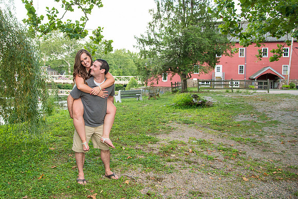 clinton-hunterdon-county-NJ-portrait-photographer, cute-sweet--fun-must-have-engagement-picture-wedding-cherryville-photography