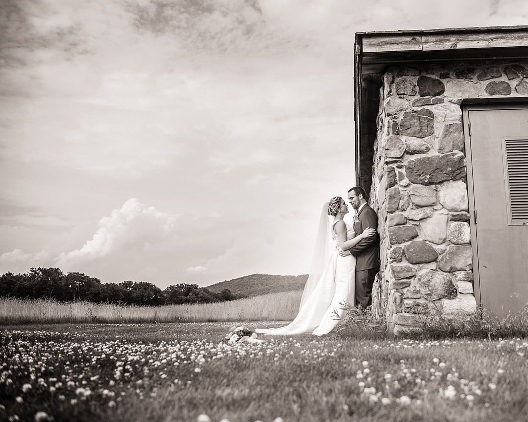 1,clinton-hunterdon-county-NJ-wedding-photographer, cute-sweet--fun-must-have-bride-groom-picture-architechts-golf-club-cherryville-photography
