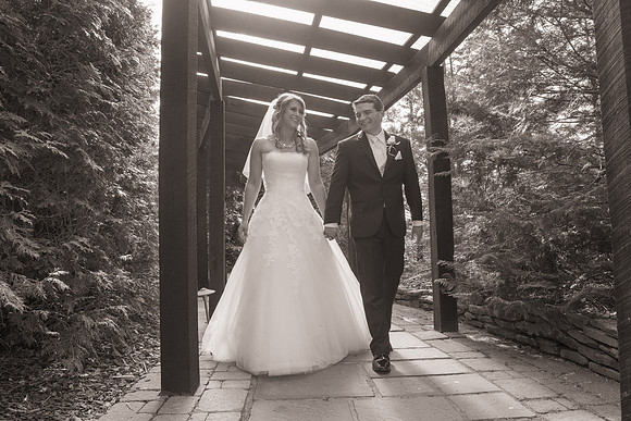 14,clinton-hunterdon-county-NJ-wedding-photographer, cute-sweet--fun-must-have-bride-groom-picture-cherryville-photography-lakehouse-inn