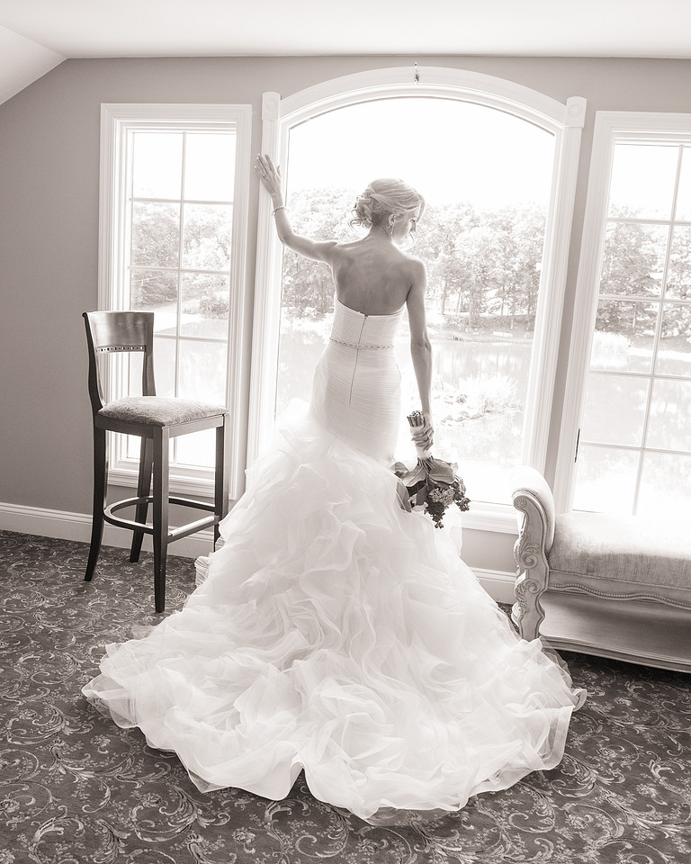 1,clinton-hunterdon-county-NJ-wedding-photographer, cute-sweet--fun-must-have-bride-groom-picture-cherryville-photography-rock-island-lake-club