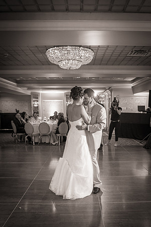 1,clinton-hunterdon-county-NJ-wedding-photographer, cute-sweet--fun-must-have-bride-groom-picture-olde-mill-inn