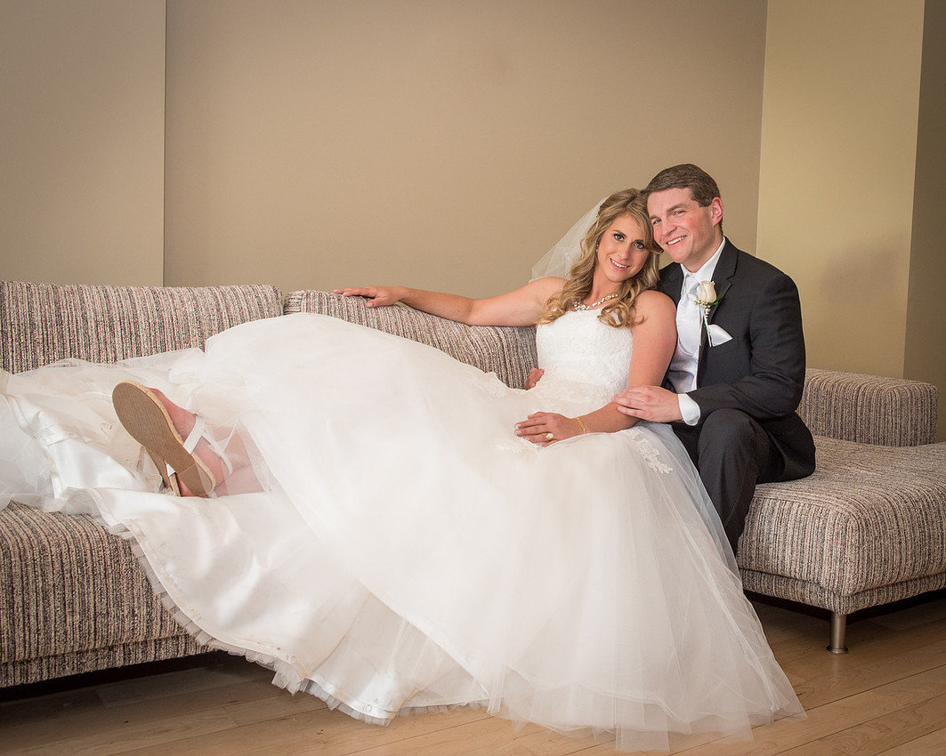 1,clinton-hunterdon-county-NJ-wedding-photographer, cute-sweet--fun-must-have-bride-groom-picture-cherryville-photography-lakehouse-inn