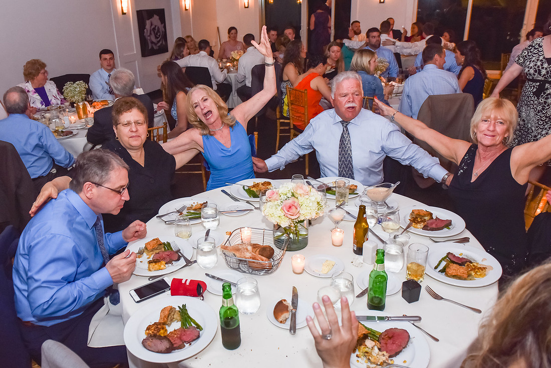 1,clinton-hunterdon-county-NJ-wedding-photographer, cute-sweet--fun-must-have-bride-groom-picture-cherryville-photography-lakehouse-inn
