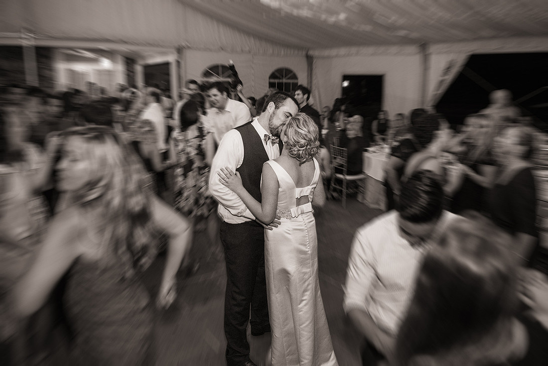 1,clinton-hunterdon-county-NJ-wedding-photographer, cute-sweet--fun-must-have-bride-groom-picture-architechts-golf-club-cherryville-photography