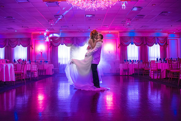 19,clinton-hunterdon-county-NJ-wedding-photographer, cute-sweet--fun-must-have-bride-groom-picture-cherryville-photography-primavera