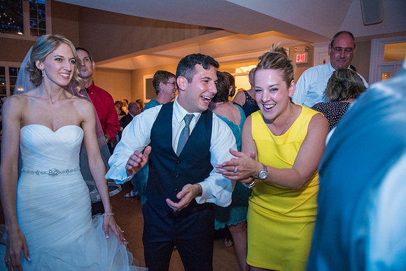 1,clinton-hunterdon-county-NJ-wedding-photographer, cute-sweet--fun-must-have-bride-groom-picture-cherryville-photography-rock-island-lake-club