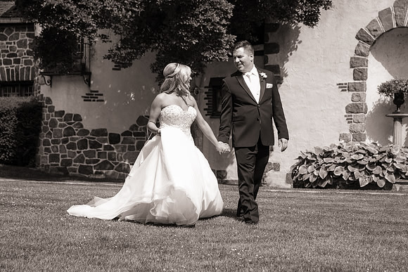 62,clinton-hunterdon-county-NJ-wedding-photographer, cute-sweet--fun-must-have-bride-groom-picture
