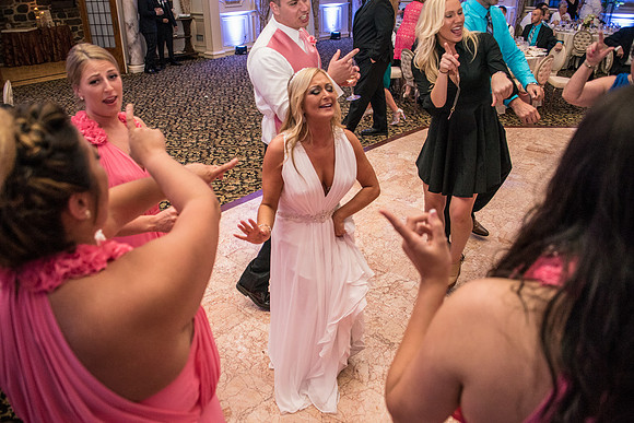 125,clinton-hunterdon-county-NJ-wedding-photographer, cute-sweet--fun-must-have-bride-groom-picture