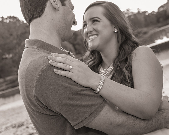 clinton-hunterdon-county-NJ-portrait-photographer, cute-sweet--fun-must-have-engagement-picture-wedding-cherryville-photography