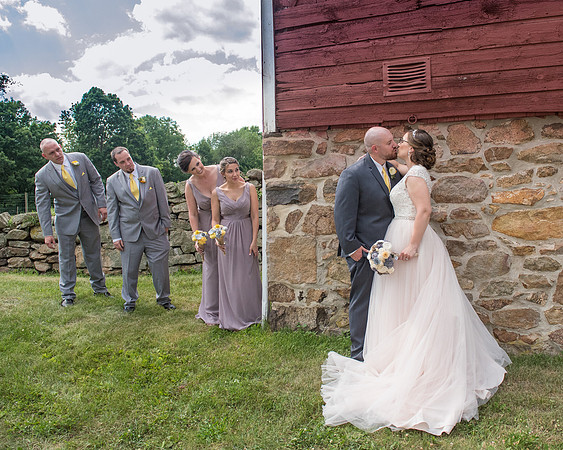 17,clinton-hunterdon-county-NJ-wedding-photographer, cute-sweet--fun-must-have-bride-groom-picture-cherryville-photography-flanders-valley-cc-rustic-barn