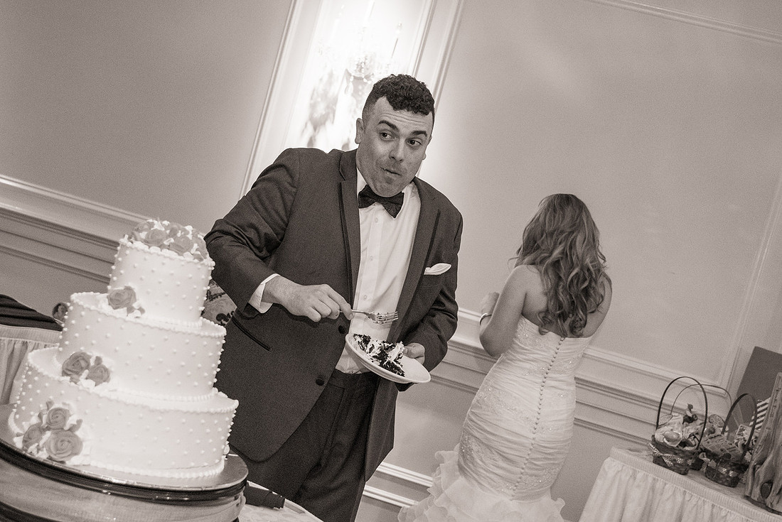1,Basking-ridge-country-club, cherryville-photography, clinton-hunterdon-country-NJ-wedding-photographer, cross-estates, dolce, must-have-sweet-cute-romantic-wedding-pictures