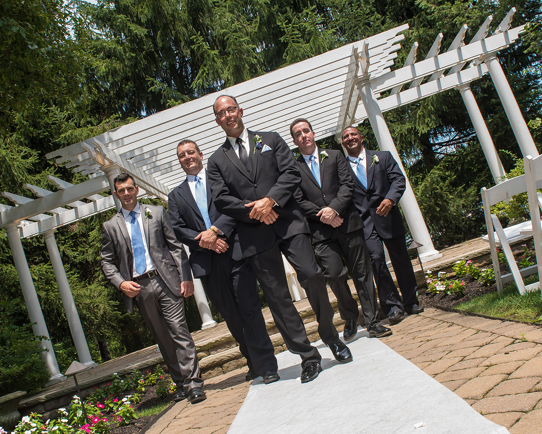1,clinton-hunterdon-county-NJ-wedding-photographer, cute-sweet--fun-must-have-bride-groom-picture-cherryville-photography-primavera