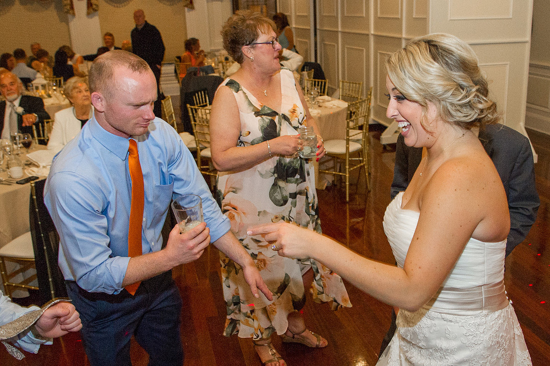 1,clinton-hunterdon-county-NJ-wedding-photographer, cute-sweet--fun-must-have-bride-groom-picture-architechts-golf-club