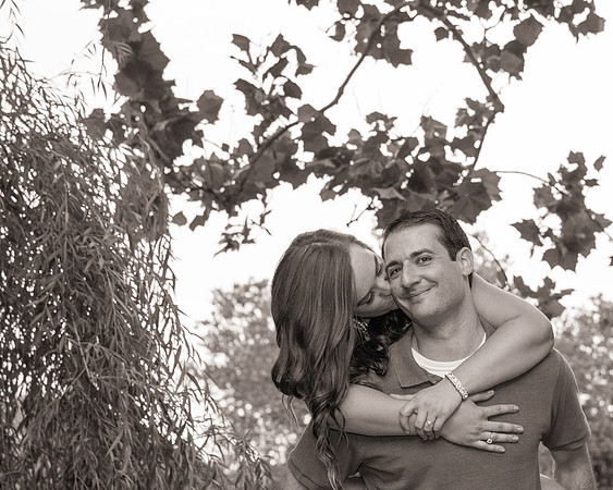 clinton-hunterdon-county-NJ-portrait-photographer, cute-sweet--fun-must-have-engagement-picture-wedding-cherryville-photography