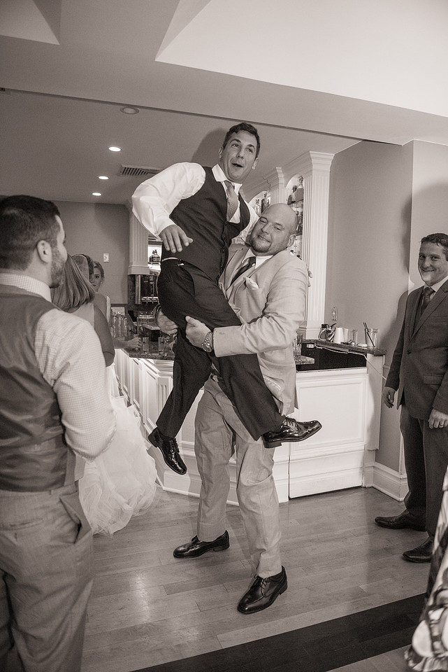 1,clinton-hunterdon-county-NJ-wedding-photographer, cute-sweet--fun-must-have-bride-groom-picture-cherryville-photography-rock-island-lake-club