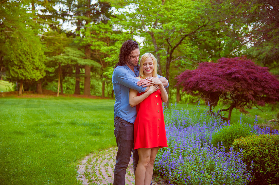 2,clinton-hunterdon-county-NJ-wedding-photographer, cute-sweet--fun-must-have-bride-groom-picture, cute-sweet--fun-must-have-engagement-picture