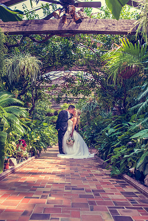 30,clinton-hunterdon-county-NJ-wedding-photographer, cute-sweet--fun-must-have-bride-groom-picture