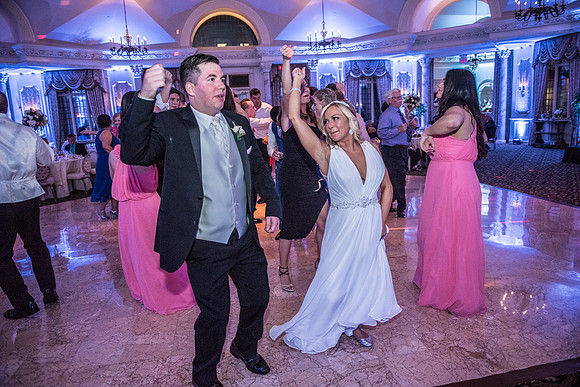127,clinton-hunterdon-county-NJ-wedding-photographer, cute-sweet--fun-must-have-bride-groom-picture