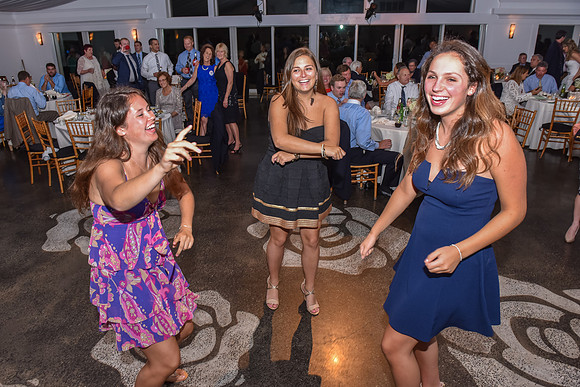47,clinton-hunterdon-county-NJ-wedding-photographer, cute-sweet--fun-must-have-bride-groom-picture-cherryville-photography-lakehouse-inn