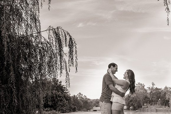 clinton-hunterdon-county-NJ-portrait-photographer, cute-sweet--fun-must-have-engagement-picture-wedding-cherryville-photography