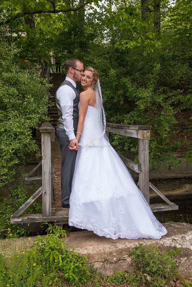 1,clinton-hunterdon-county-NJ-wedding-photographer, cute-sweet--fun-must-have-bride-groom-picture-camp-tecumseh-cherryville-photography
