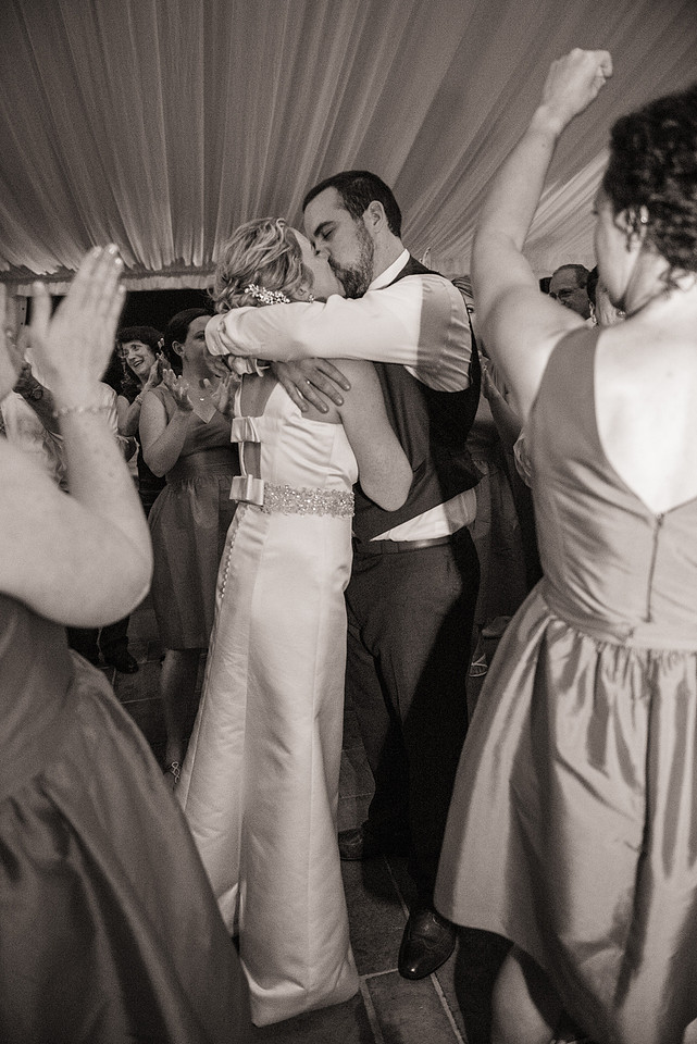 1,clinton-hunterdon-county-NJ-wedding-photographer, cute-sweet--fun-must-have-bride-groom-picture-architechts-golf-club-cherryville-photography