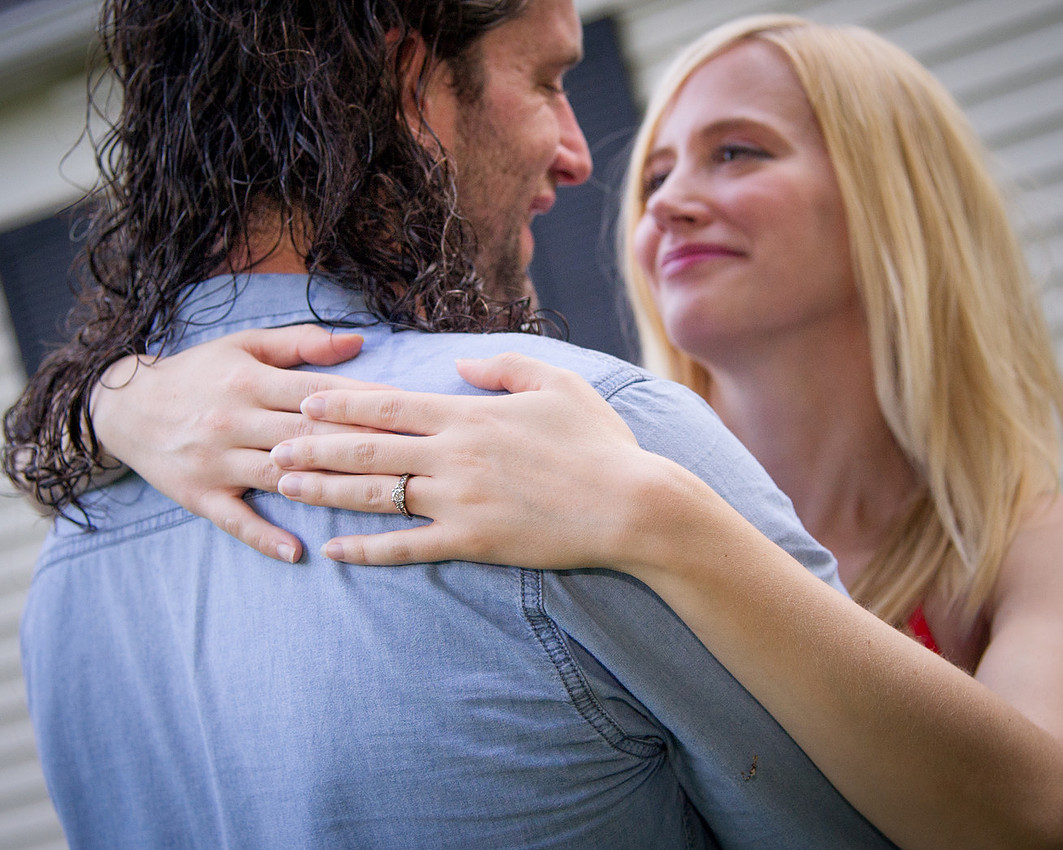 2,clinton-hunterdon-county-NJ-wedding-photographer, cute-sweet--fun-must-have-bride-groom-picture, cute-sweet--fun-must-have-engagement-picture