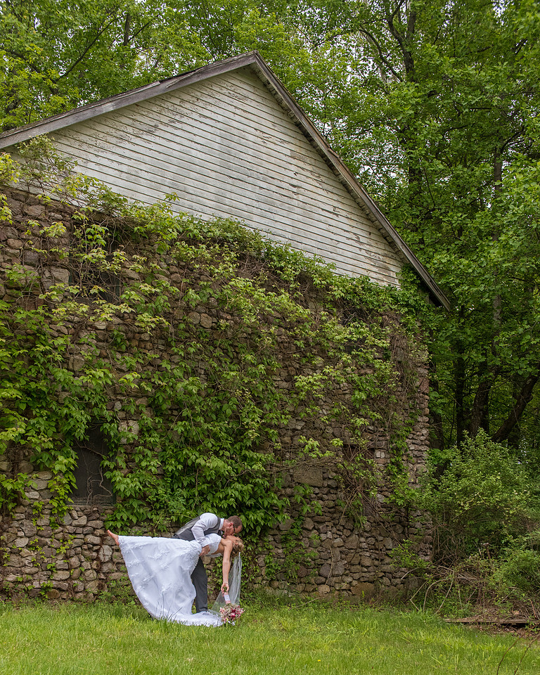 1,clinton-hunterdon-county-NJ-wedding-photographer, cute-sweet--fun-must-have-bride-groom-picture-camp-tecumseh-cherryville-photography