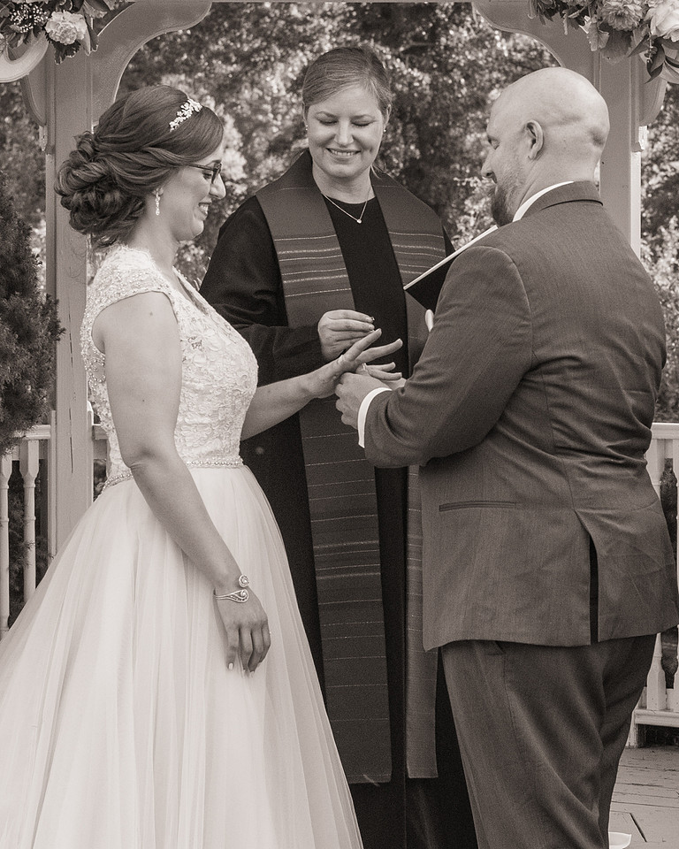 1,clinton-hunterdon-county-NJ-wedding-photographer, cute-sweet--fun-must-have-bride-groom-picture-cherryville-photography-flanders-valley-cc-rustic-barn