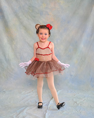 oliviahallD3S_1709