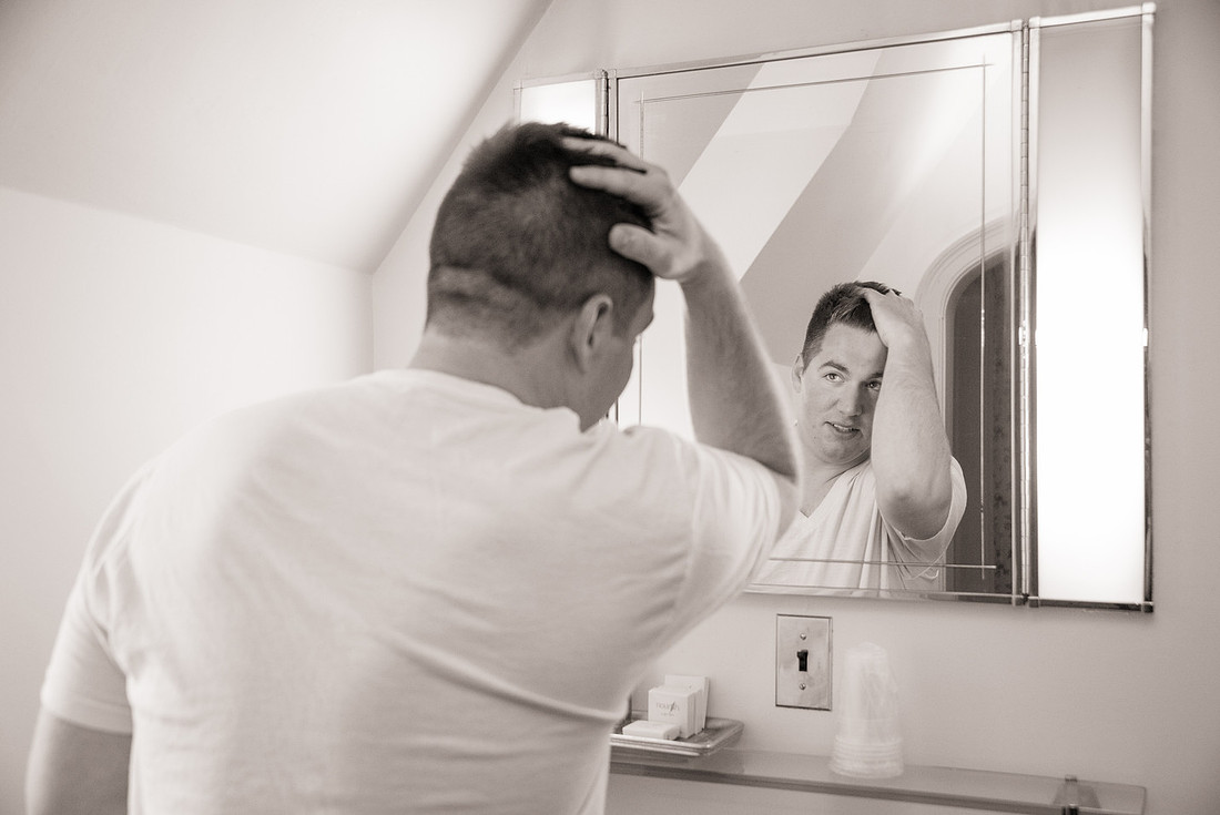 1,clinton-hunterdon-county-NJ-wedding-photographer, cute-sweet--fun-must-have-bride-groom-picture