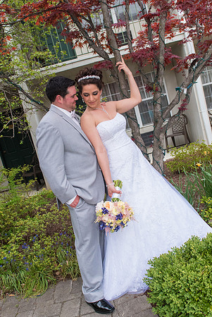 1,clinton-hunterdon-county-NJ-wedding-photographer, cute-sweet--fun-must-have-bride-groom-picture-olde-mill-inn