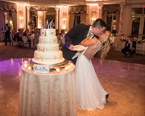116,clinton-hunterdon-county-NJ-wedding-photographer, cute-sweet--fun-must-have-bride-groom-picture