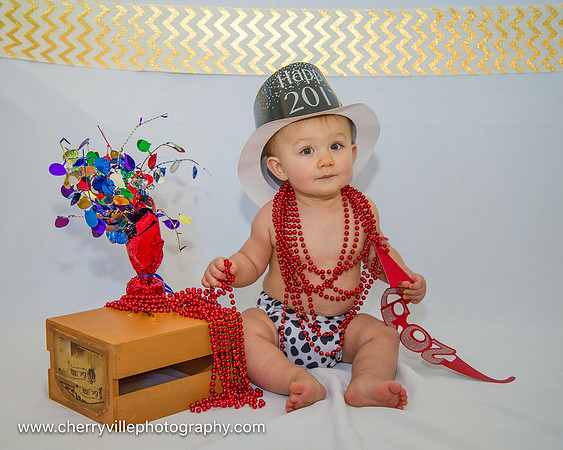 #CherryvillePhotography cherryville-photography-clinton-hunterdon-county-NJ-family-photographer, cute-sweet--fun-must-have-baby-picture