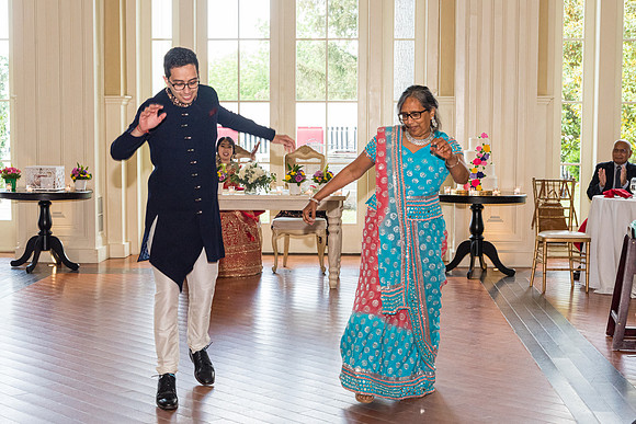 97 Ryland Inn Whitehouse NJ wedding photographs by Cherryville Photography
