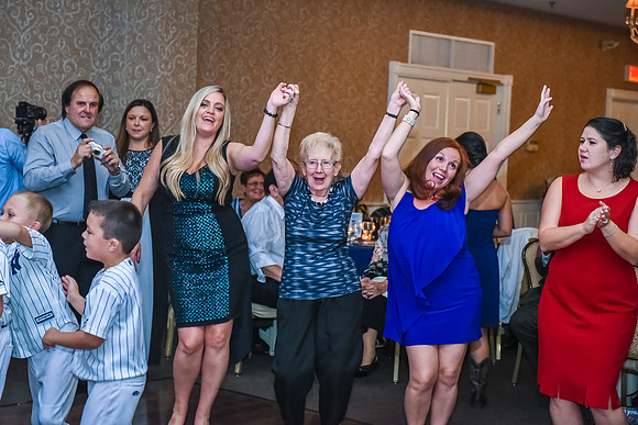 47,#NJWedding #NeshanicValleyCC #CherryvillePhotography cherryville-photography-clinton-hunterdon-county-NJ-wedding-photographer, cute-sweet--fun-must-have-bride-groom-picture-neshanic-valley-cc