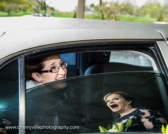 #NJWedding #Rasberrys #CherryvillePhotography cherryville-photography-clinton-hunterdon-county-NJ-wedding-photographer, cute-sweet--fun-must-have-bride-groom-picture-rasberrysD3S_0268