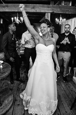 122Wedding Photography at Jacks Barn in Oxford NJ taken by CherryvillePhotography Flemington, Clinton, Hunterdon County NJ