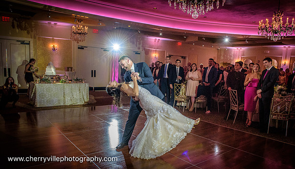 cute-sweet-fun-must-have-bride-groom-picture-cherryville-photography-clinton-hunterdon-county-NJ-wedding-photographer