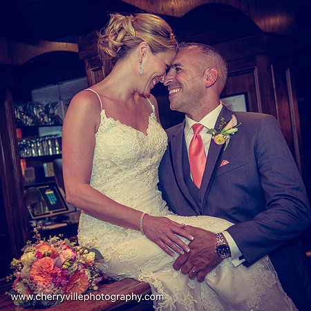 cute-sweet-fun-must-have-bride-groom-picture-cherryville-photography-clinton-hunterdon-county-NJ-wedding-photographer