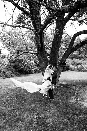 015Wedding Photography at The Farmhouse NJ in Hampton NJ by Landmark Hospitality taken by CherryvillePhotography Flemington, Clinton, Hunterdon County NJ