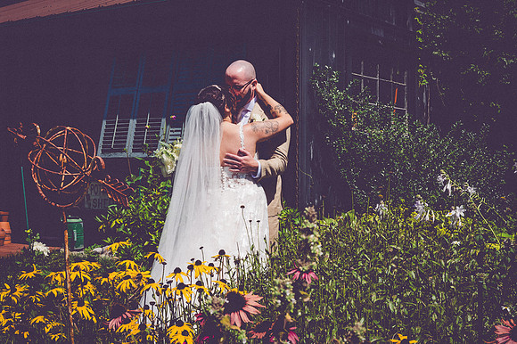 Wedding at The Loft at Jacks Barn in Oxford NJ in August taken by Cherryville Photography located in Clinton, NJ-9